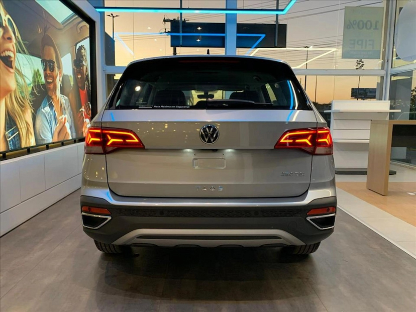 Foto do veículo VOLKSWAGEN TAOS 1.4 250 TSI TOTAL FLEX COMFORTLINE AUTOMÁTICO 2025 0 KM 185.600,00