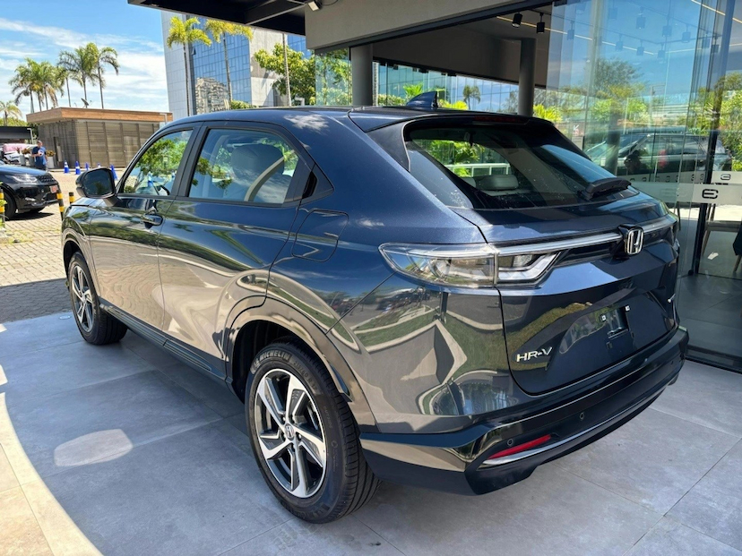 Foto do veículo HONDA HR-V 1.5 DI I-VTEC TURBO FLEX TOURING CVT 2026 0 KM 196.400,00