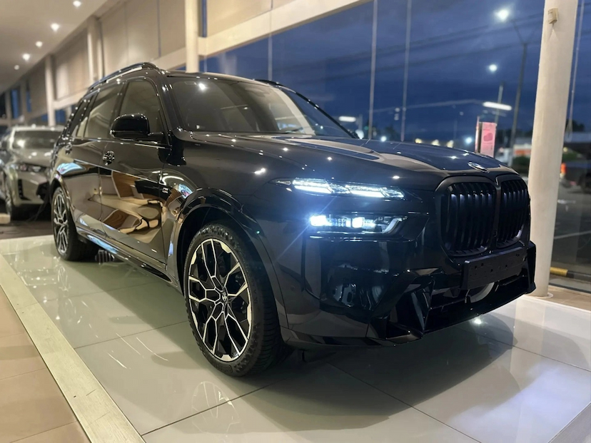 Foto do veículo BMW X7 3.0 TWINPOWER GASOLINA XDRIVE40I M SPORT STEPTRONIC 2026 0 KM 968.690,00