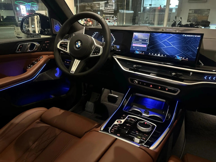 Foto do veículo BMW X7 3.0 TWINPOWER GASOLINA XDRIVE40I M SPORT STEPTRONIC 2026 0 KM 968.690,00