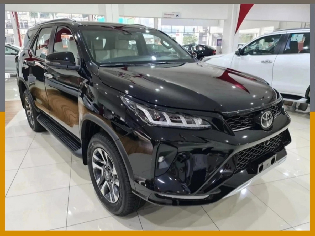 Foto do veículo TOYOTA HILUX SW4 2.8 D-4D TURBO DIESEL DIAMOND 7L 4X4 AUTOMÁTICO 2026/2026 0 KM R$ 424.890,00