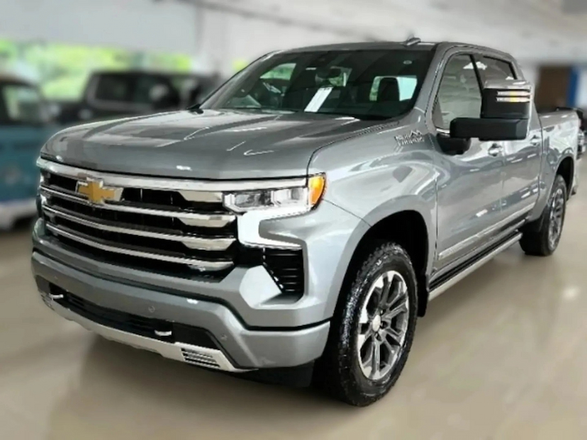 Foto do veículo CHEVROLET SILVERADO 5.3 V8 GASOLINA 1500 HIGH COUNTRY 4X4 AUTOMÁTICO 2026 0 KM 479.800,00