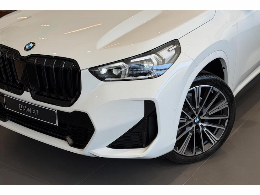 Foto do veículo BMW X1 2.0 16V TURBO GASOLINA SDRIVE20I M SPORT STEPTRONIC 2027 0 KM 369.500,00