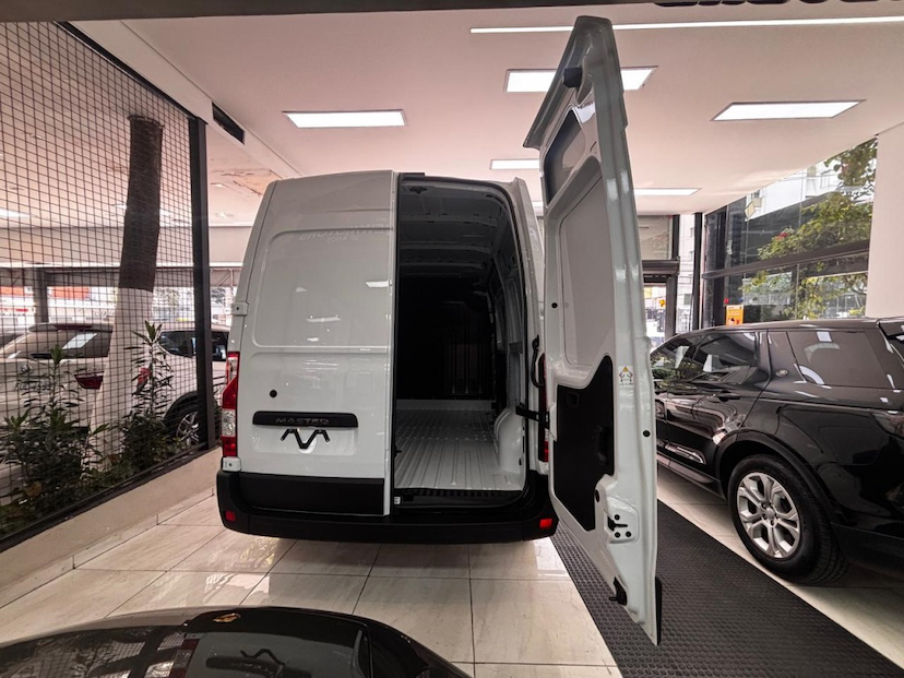 Foto do veículo RENAULT MASTER 2.3 DCI DIESEL EXTRA FURGÃO L3H2 3P MANUAL 2026 0 KM 263.800,00