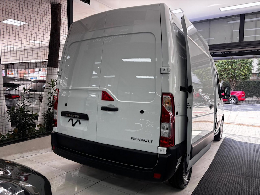 Foto do veículo RENAULT MASTER 2.3 DCI DIESEL EXTRA FURGÃO L3H2 3P MANUAL 2026 0 KM 263.800,00