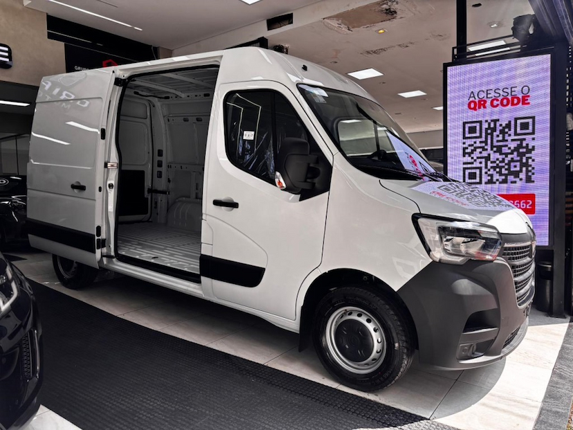 Foto do veículo RENAULT MASTER 2.3 DCI DIESEL EXTRA FURGÃO L3H2 3P MANUAL 2026 0 KM 263.800,00