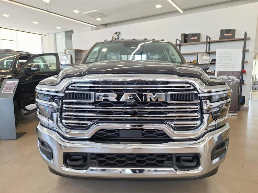 Foto do veículo RAM 2500 6.7 I6 TURBO DIESEL LARAMIE CD 4X4 AUTOMÁTICO 2026 0 KM 479.900,00