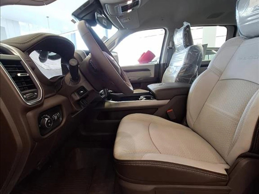 Foto do veículo RAM 2500 6.7 I6 TURBO DIESEL LARAMIE CD 4X4 AUTOMÁTICO 2026 0 KM 479.900,00