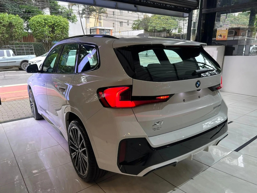 Foto do veículo BMW X1 2.0 16V TURBO GASOLINA SDRIVE20I M SPORT STEPTRONIC 2026 0 KM 357.900,00