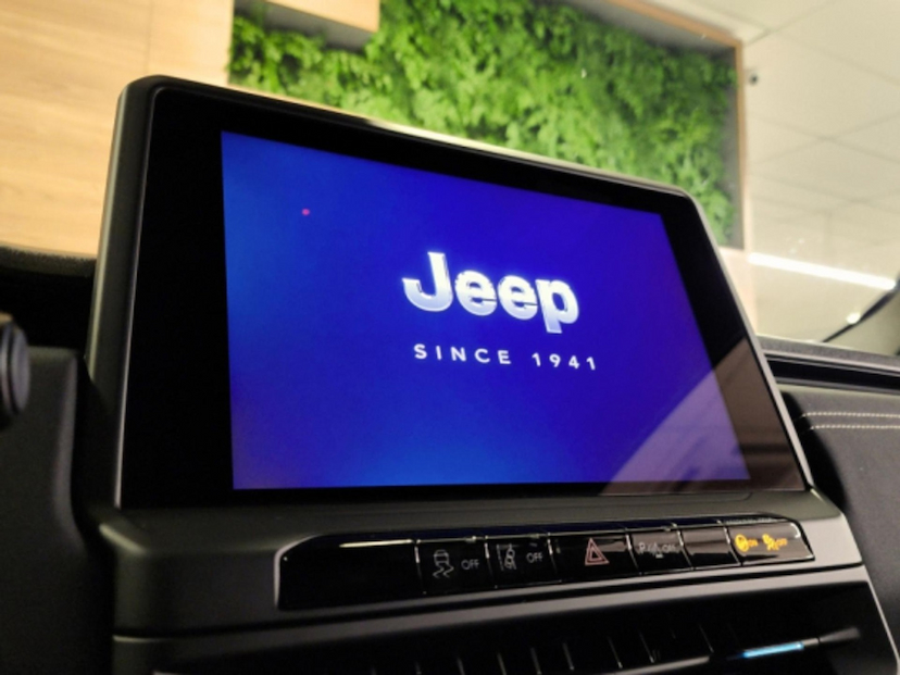Foto do veículo JEEP RENEGADE 1.3 T270 TURBO MHEV LONGITUDE AT6 2027 0 KM 143.200,00