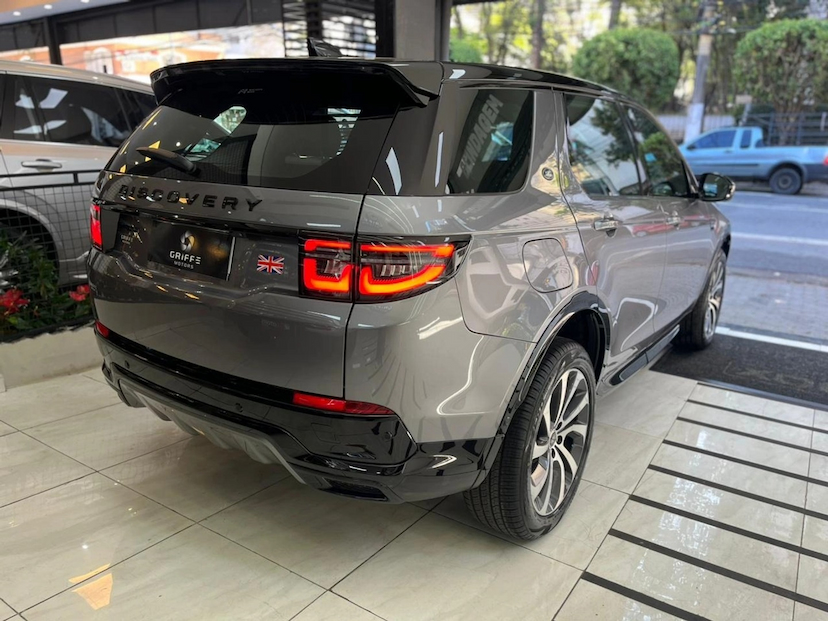 Foto do veículo LAND ROVER DISCOVERY SPORT 2.0 P250 TURBO FLEX R-DYNAMIC SE AUTOMÁTICO 2025 0 KM 565.777,00