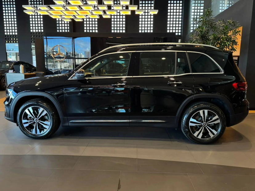 Foto do veículo MERCEDES-BENZ GLB 220 2.0 MHEV PROGRESSIVE 4MATIC 8G-DCT 2026 0 KM 369.700,00