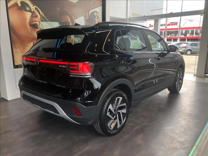 Foto do veículo VOLKSWAGEN T-CROSS 1.0 200 TSI TOTAL FLEX AUTOMÁTICO 2026 0 KM 245.890,00
