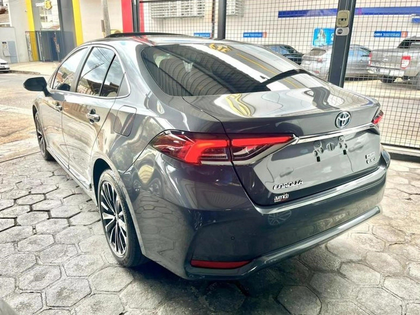 Foto do veículo TOYOTA COROLLA 1.8 VVT-I HYBRID FLEX ALTIS PREMIUM CVT 2026 0 KM 195.490,00