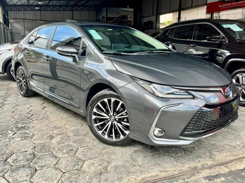 Foto do veículo TOYOTA COROLLA 1.8 VVT-I HYBRID FLEX ALTIS PREMIUM CVT 2026 0 KM 195.490,00