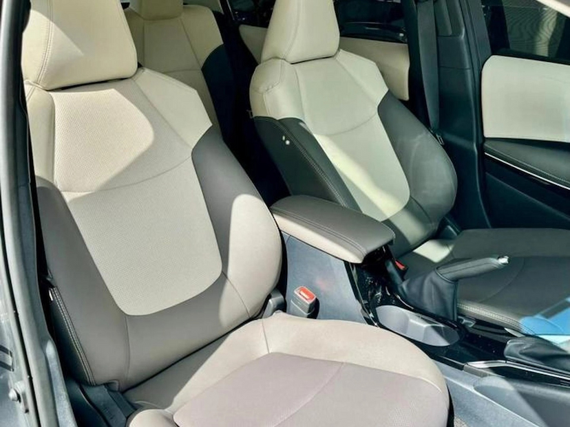 Foto do veículo TOYOTA COROLLA 1.8 VVT-I HYBRID FLEX ALTIS PREMIUM CVT 2026 0 KM 195.490,00