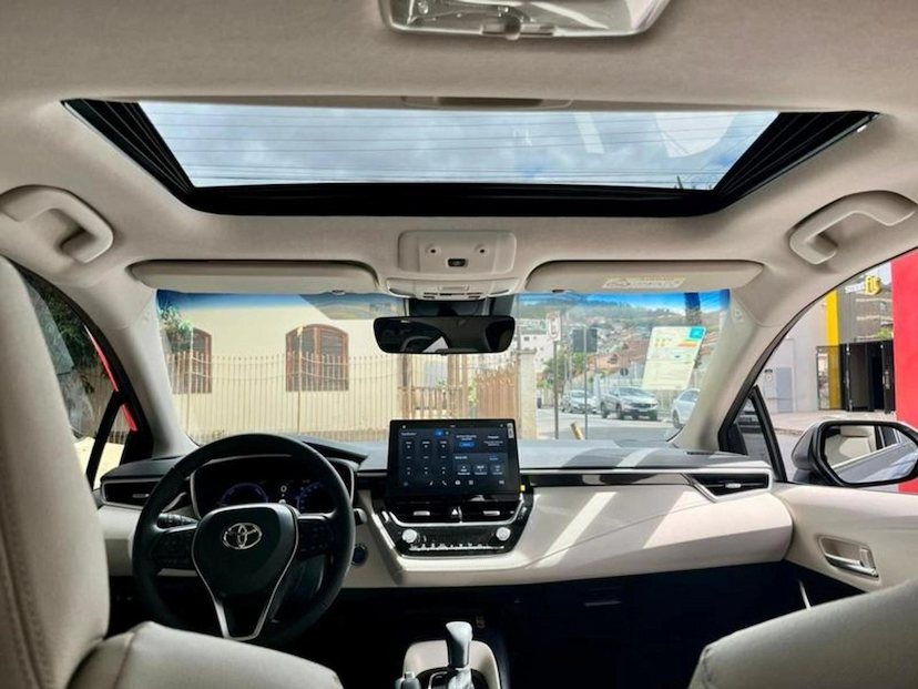 Foto do veículo TOYOTA COROLLA 1.8 VVT-I HYBRID FLEX ALTIS PREMIUM CVT 2026 0 KM 195.490,00
