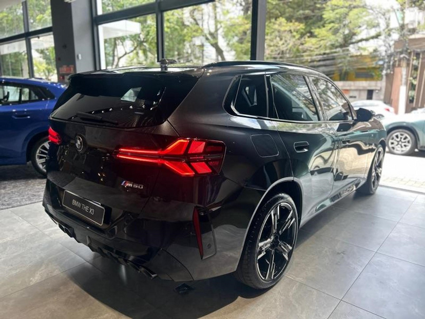 Foto do veículo BMW X3 2.0 TWINPOWER MHEV XDRIVE30I M SPORT STEPTRONIC 2027 0 KM 499.900,00