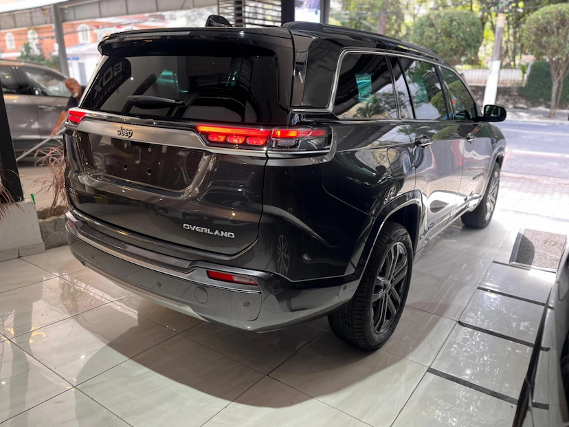 Foto do veículo JEEP COMMANDER 2.2 TURBO DIESEL OVERLAND AT9 2026 0 KM 278.500,00