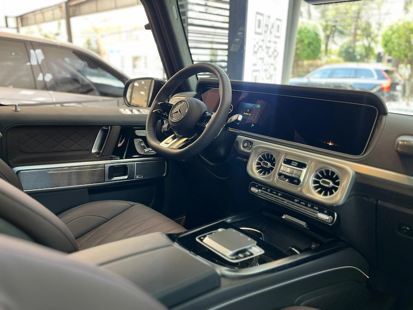 Foto do veículo MERCEDES-BENZ G 63 AMG 4.0 V8 BITURBO MHEV 4MATIC SPEEDSHIFT 2025 0 KM 2.590.000,00