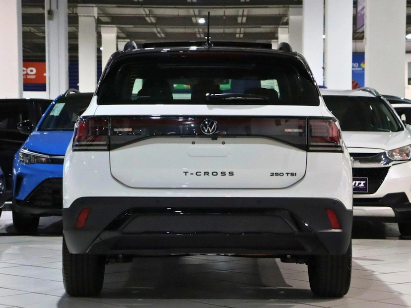 Foto do veículo VOLKSWAGEN T-CROSS 1.4 250 TSI TOTAL FLEX HIGHLINE AUTOMÁTICO 2026 0 KM 239.800,00