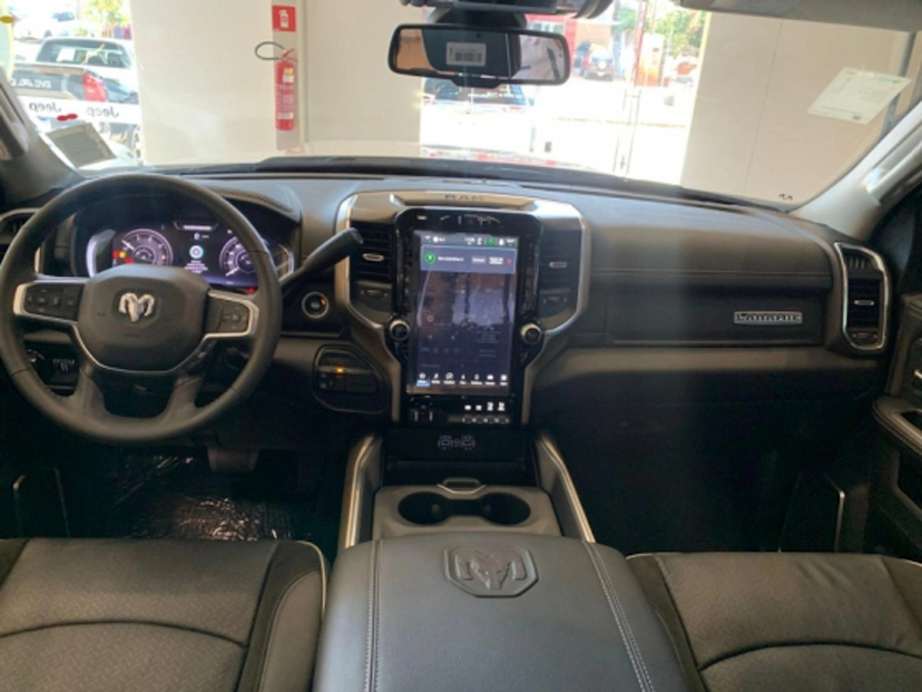 Foto do veículo RAM 2500 6.7 I6 TURBO DIESEL LARAMIE CD 4X4 AUTOMÁTICO 2026 0 KM 479.900,00