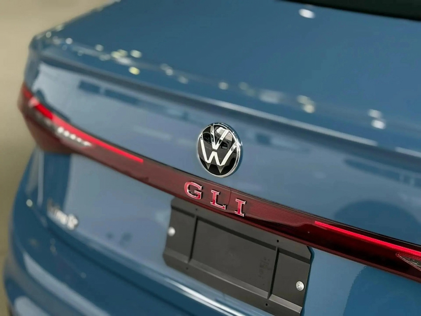 Foto do veículo VOLKSWAGEN JETTA 2.0 350 TSI GASOLINA GLI DSG 2026 0 KM 251.777,00