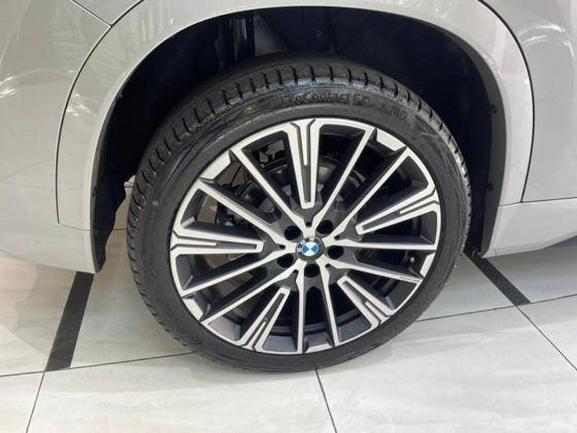 Foto do veículo BMW X1 2.0 16V TURBO GASOLINA SDRIVE20I M SPORT STEPTRONIC 2027 0 KM R$ 364.900,00