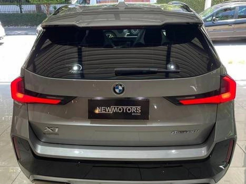 Foto do veículo BMW X1 2.0 16V TURBO GASOLINA SDRIVE20I M SPORT STEPTRONIC 2027 0 KM R$ 364.900,00