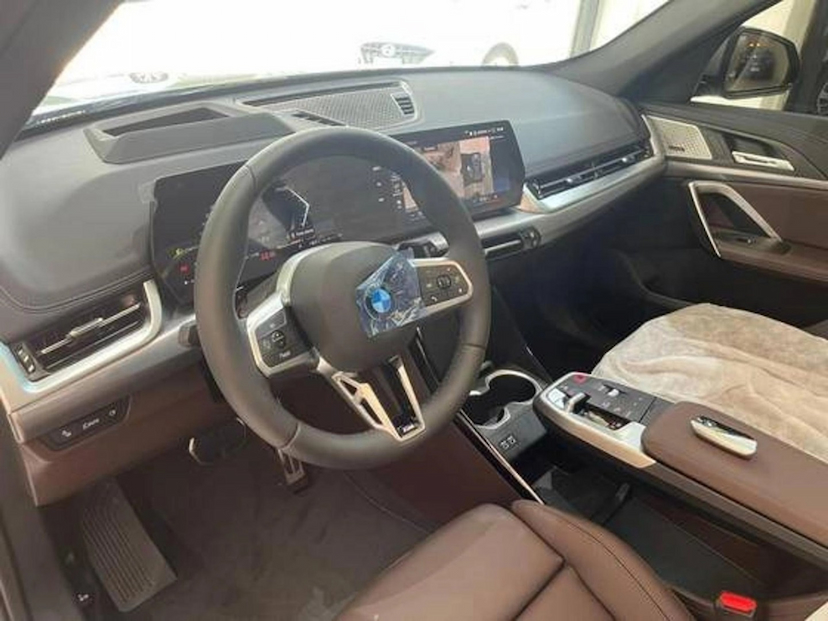 Foto do veículo BMW X1 2.0 16V TURBO GASOLINA SDRIVE20I M SPORT STEPTRONIC 2027 0 KM R$ 364.900,00
