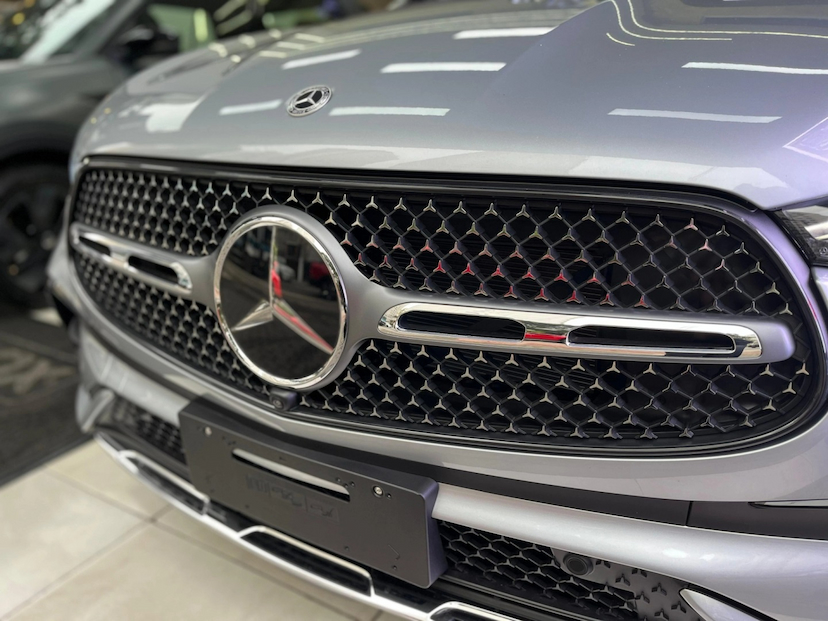 Foto do veículo MERCEDES-BENZ GLC 300 2.0 MHEV AMG LINE 4MATIC 9G-TRONIC 2026 0 KM 509.900,00