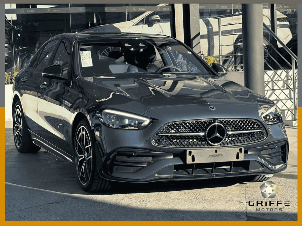 Foto do veículo MERCEDES-BENZ C 300 2.0 EQ BOOST HÍBRIDO AMG LINE 9G-TRONIC 2025/2026 0 KM R$ 449.800,00