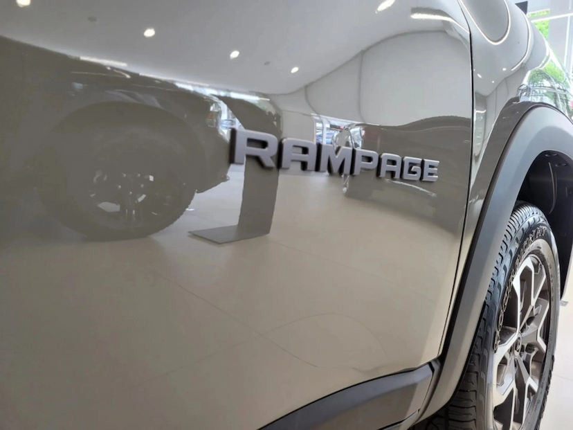 Foto do veículo RAM RAMPAGE 2.2 TURBO DIESEL REBEL 4X4 AUTOMÁTICO 2027 0 KM 334.900,00