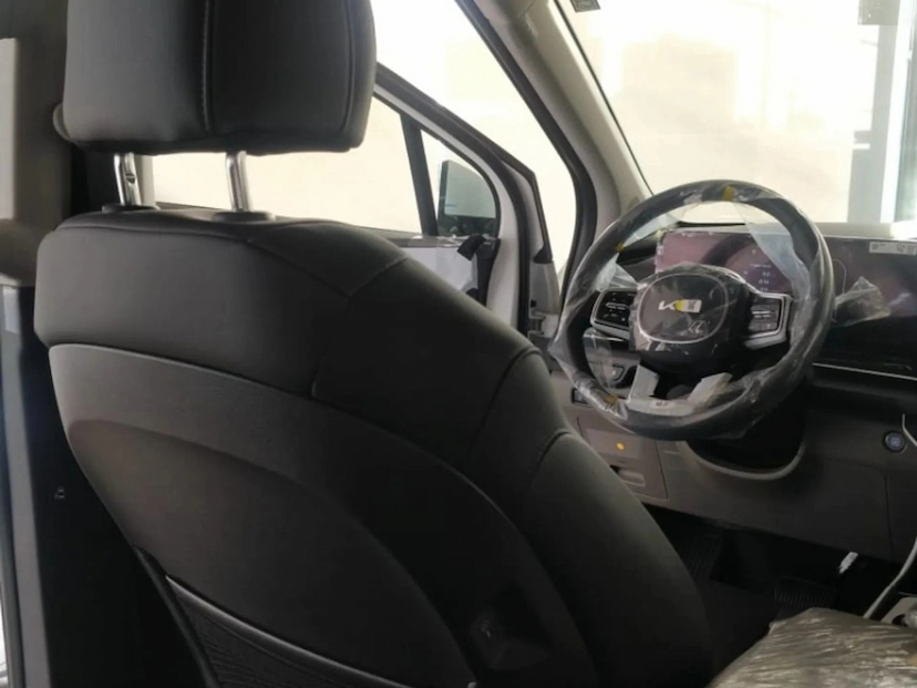 Foto do veículo KIA CARNIVAL 3.5 V6 GASOLINA EX AUTOMATICO 2025 0 KM 744.900,00