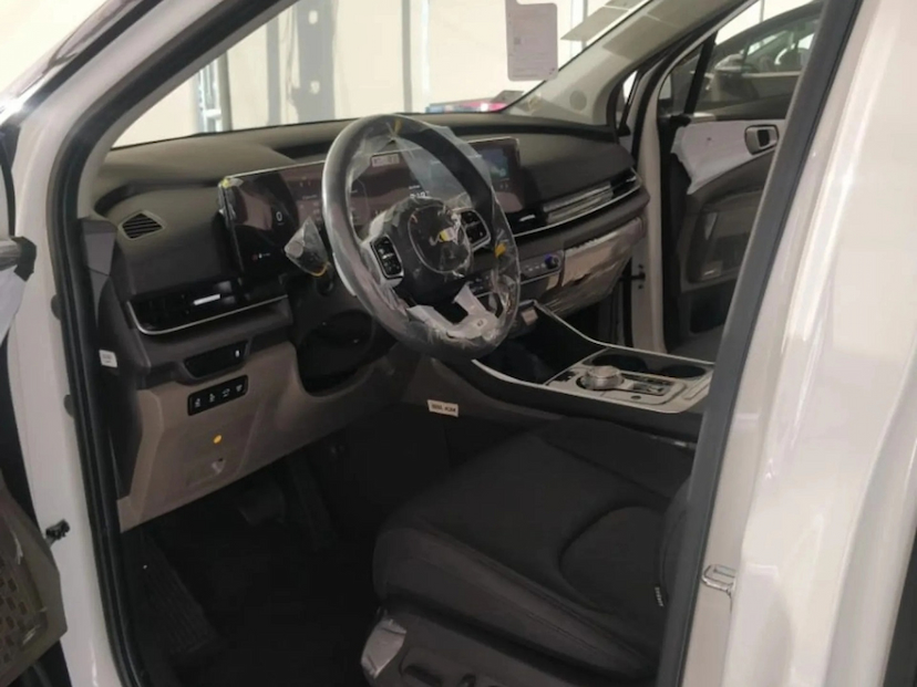 Foto do veículo KIA CARNIVAL 3.5 V6 GASOLINA EX AUTOMATICO 2025 0 KM 744.900,00