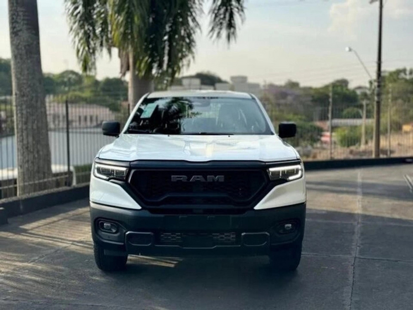 Foto do veículo RAM RAMPAGE 2.2 TURBO DIESEL REBEL 4X4 AUTOMÁTICO 2027 0 KM 334.900,00