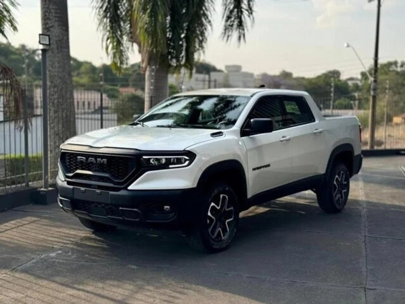 Foto do veículo RAM RAMPAGE 2.2 TURBO DIESEL REBEL 4X4 AUTOMÁTICO 2027 0 KM 334.900,00
