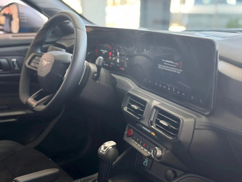 Foto do veículo FORD MUSTANG 5.0 V8 GASOLINA DARK HORSE SELECTSHIFT 2025 0 KM 612.800,00