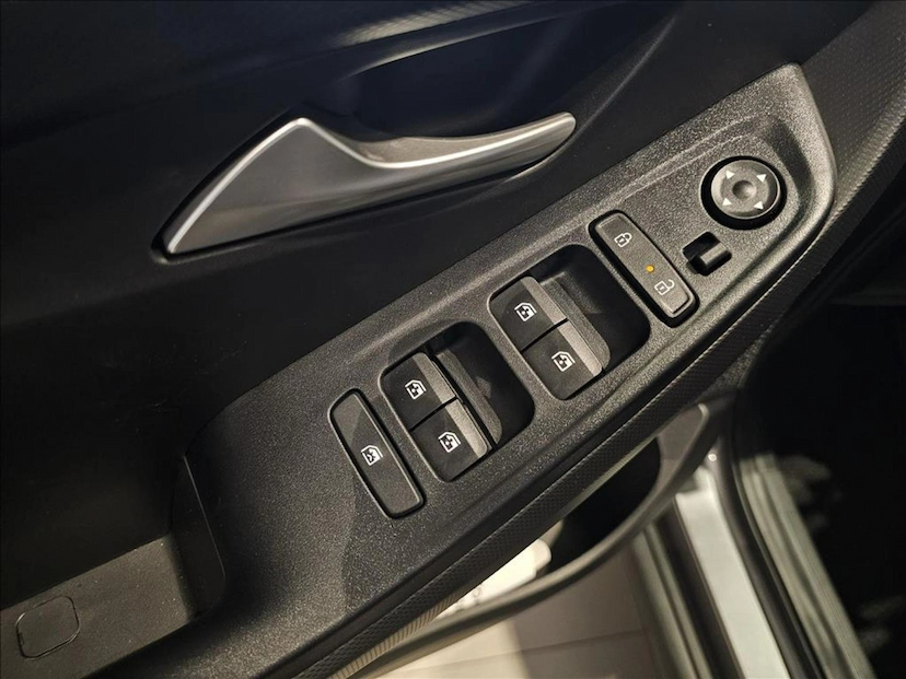 Foto do veículo HYUNDAI CRETA 1.0 TGDI FLEX COMFORT SAFETY AUTOMÁTICO 2026 0 KM 135.500,00