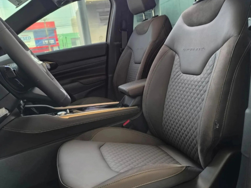 Foto do veículo JEEP COMMANDER 2.2 TURBO DIESEL OVERLAND AT9 2026 0 KM 277.800,00