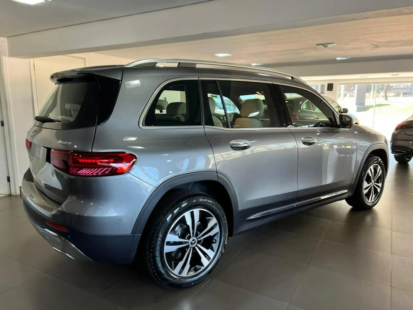 Foto do veículo MERCEDES-BENZ GLB 220 2.0 MHEV PROGRESSIVE 4MATIC 8G-DCT 2025 0 KM 357.790,00