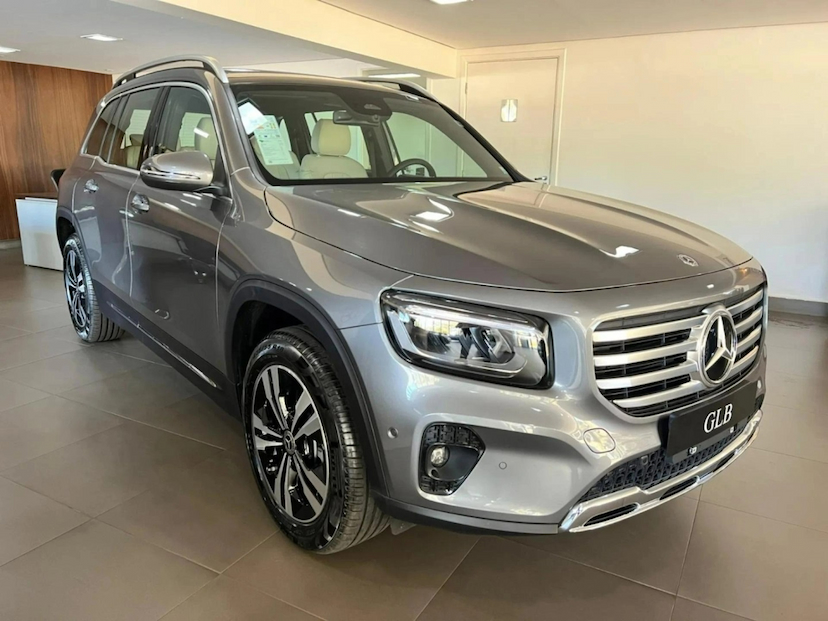 Foto do veículo MERCEDES-BENZ GLB 220 2.0 MHEV PROGRESSIVE 4MATIC 8G-DCT 2025 0 KM 357.790,00