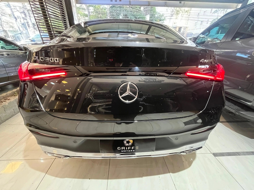 Foto do veículo MERCEDES-BENZ GLC 300 2.0 MHEV AMG LINE COUPÉ 4MATIC 9G-TRONIC 2026 0 KM 530.900,00