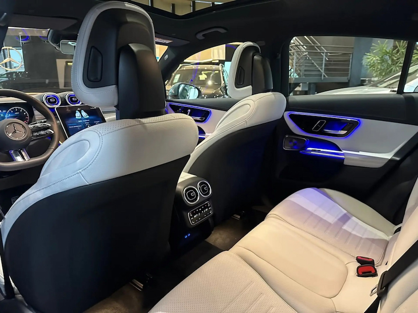 Foto do veículo MERCEDES-BENZ GLC 300 2.0 MHEV AMG LINE COUPÉ 4MATIC 9G-TRONIC 2026 0 KM 535.990,00