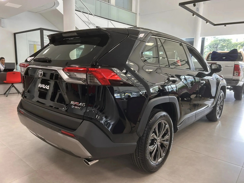 Foto do veículo TOYOTA RAV4 2.5 VVT-IE HYBRID SX CONNECT AWD CVT 2025 0 KM 329.900,00