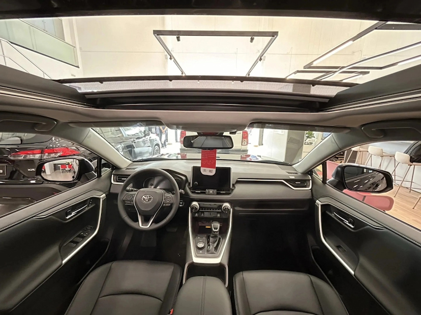 Foto do veículo TOYOTA RAV4 2.5 VVT-IE HYBRID SX CONNECT AWD CVT 2025 0 KM 329.900,00