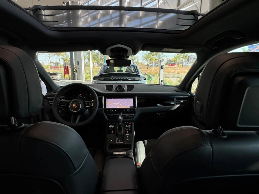 Foto do veículo PORSCHE MACAN 2.0 TURBO GASOLINA PDK 2025 0 KM 539.800,00