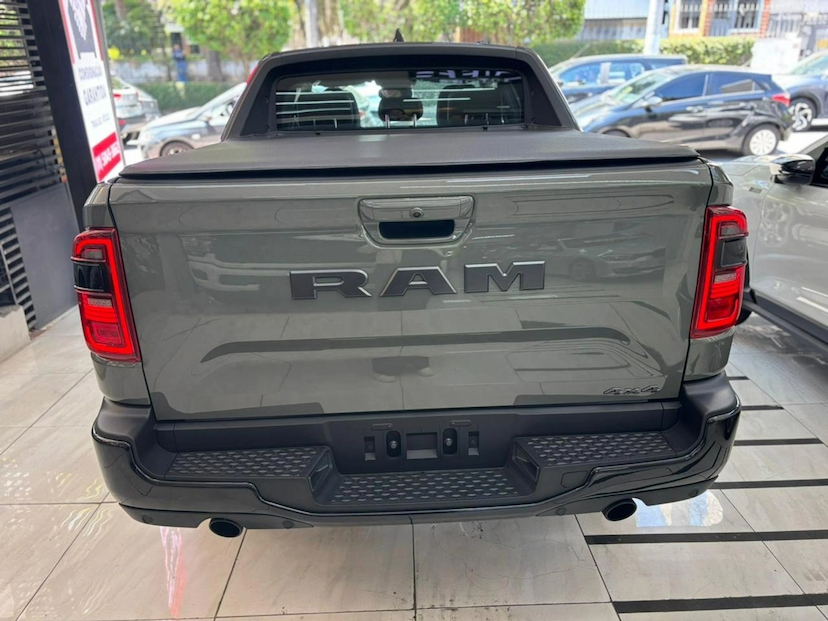 Foto do veículo RAM RAMPAGE 2.0 HURRICANE 4 TURBO FLEX R/T 4X4 AUTOMÁTICO 2027 0 KM 224.780,00