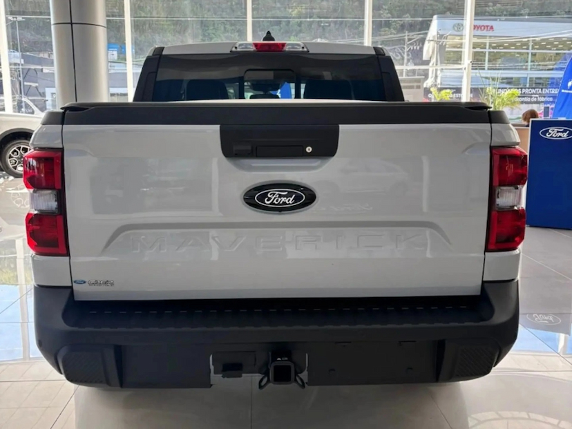 Foto do veículo FORD MAVERICK 2.5 HYBRID LARIAT E-CVT 2026 0 KM 231.800,00