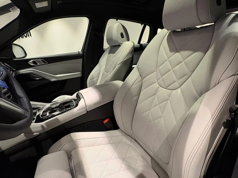 Foto do veículo BMW X6 3.0 TWINPOWER GASOLINA XDRIVE40I M SPORT AUTOMÁTICO 2027 0 KM R$ 886.900,00